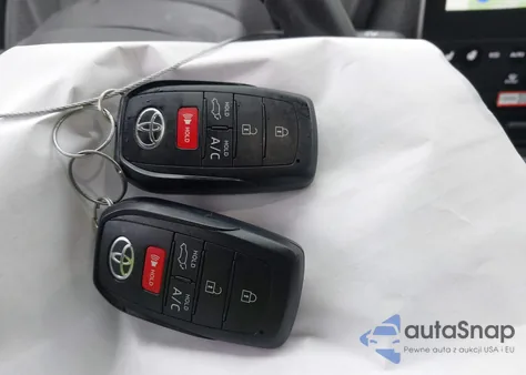 2025 Toyota Bz4X Xle из США, поврежденный, VIN JTMABACA5SA099498